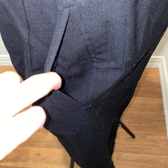 Christian Dior Black Midi Pleated Skirt w/ Pockets EUC Sz 10 Vintage Designer - Picture 3 of 8